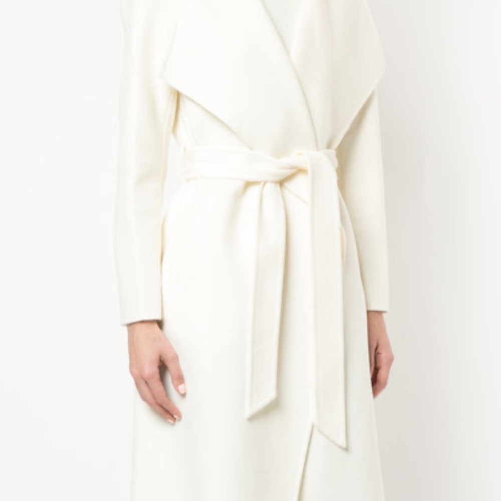 Line the label Meghan coat